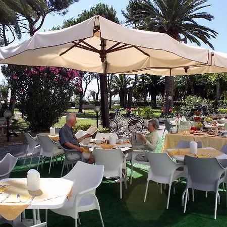 San Remo Hotel