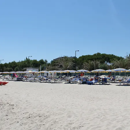 מלון San Remo 3*